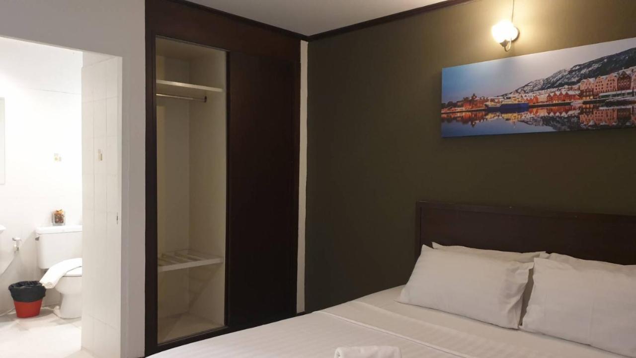 Zen Sukhumvit33 Hotell Bangkok Eksteriør bilde