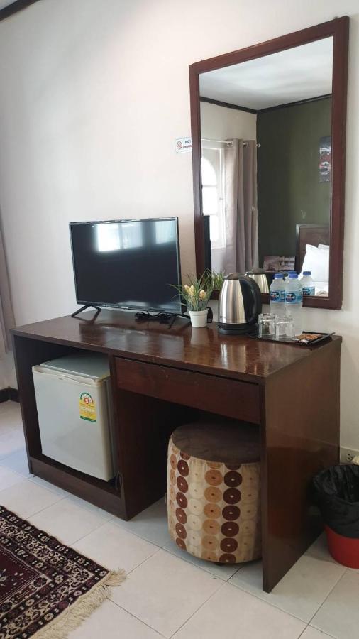 Zen Sukhumvit33 Hotell Bangkok Eksteriør bilde